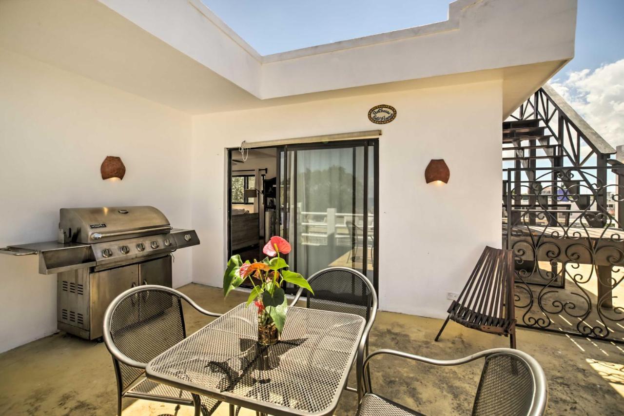 Gorgeous Penthouse With Deck And Ocean Views!