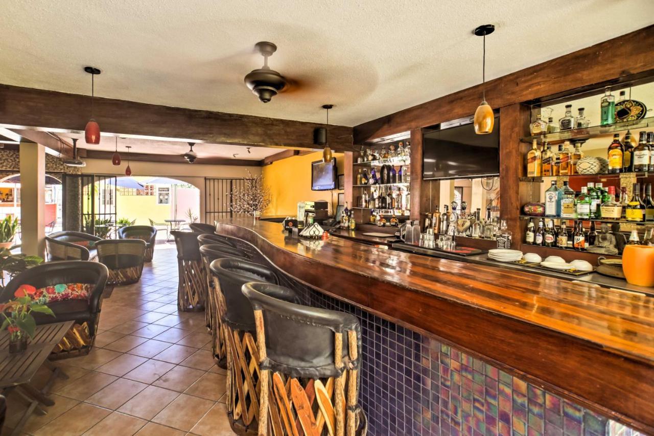 Gorgeous Penthouse With Deck And Ocean Views! Apartment Cozumel